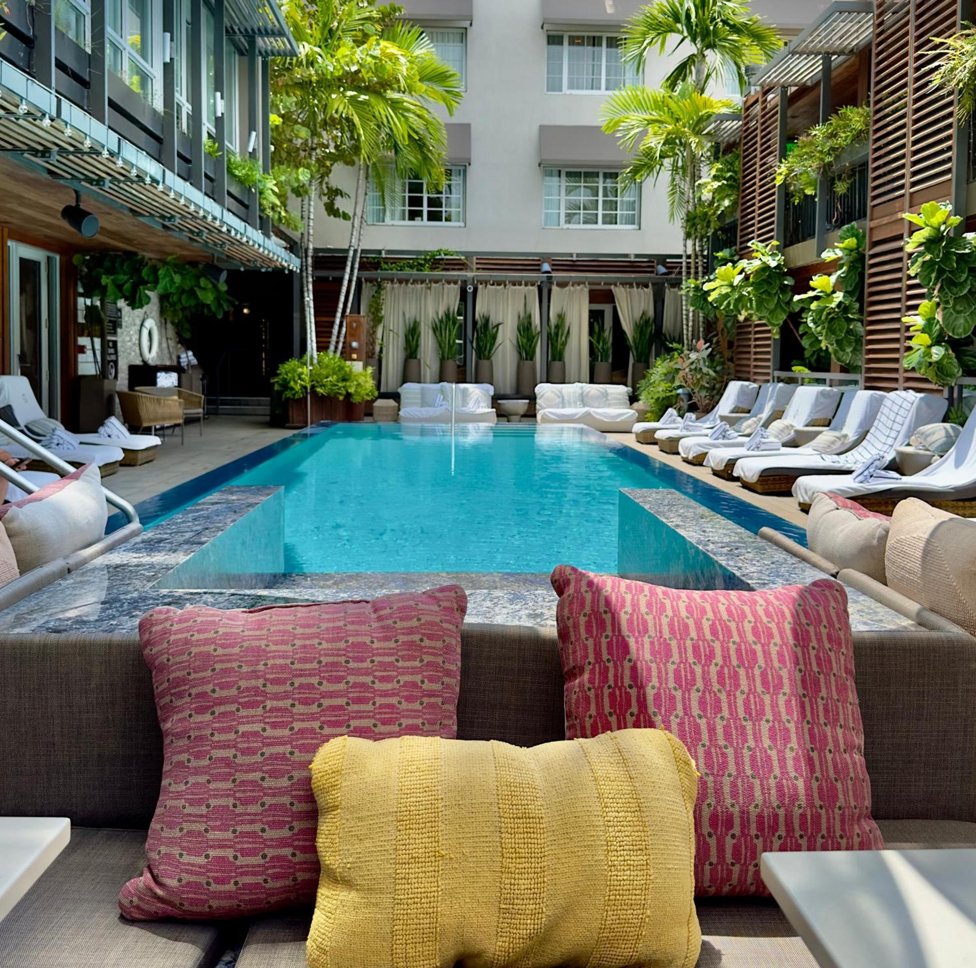 Lennox Miami Beach Exterior photo